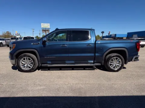 More photos of 2019 GMC Sierra 1500 SLT at Pure Country Automotive, KY