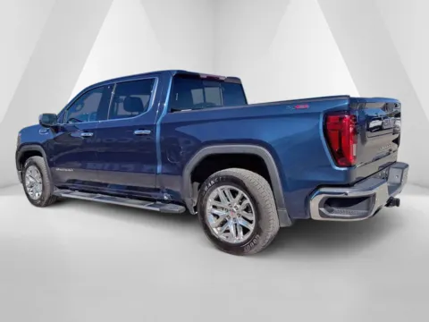 More photos of 2019 GMC Sierra 1500 SLT at Pure Country Automotive, KY