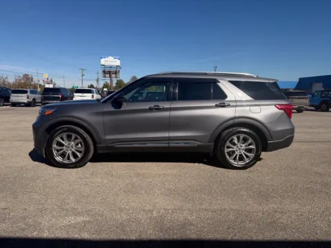 More photos of 2021 Ford Explorer Limited at Pure Country Automotive, KY