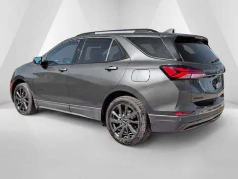 More photos of 2023 Chevrolet Equinox RS at Pure Country Automotive, KY