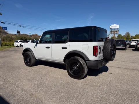 More photos of 2026 Ford Bronco Big Bend at Pure Country Automotive, KY
