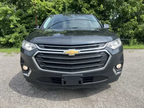 Photos of 2020 Chevrolet Traverse LT for sale in Grayson, KY at Pure Country Automotive