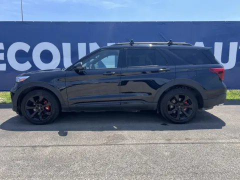 More photos of 2022 Ford Explorer ST at Pure Country Automotive, KY