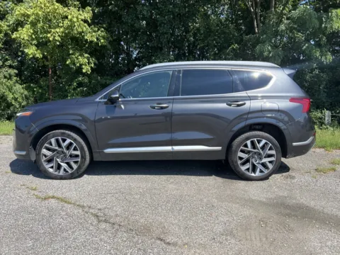 More photos of 2022 Hyundai Santa Fe Calligraphy at Pure Country Automotive, KY