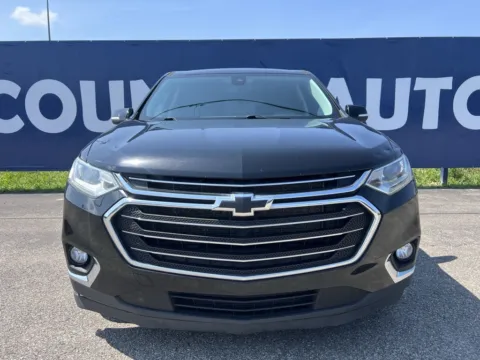 Photos of 2021 Chevrolet Traverse LT for sale in Grayson, KY at Pure Country Automotive