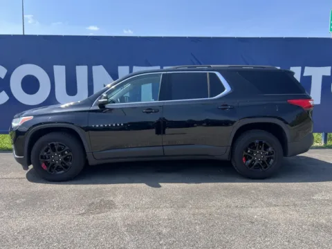 More photos of 2021 Chevrolet Traverse LT at Pure Country Automotive, KY