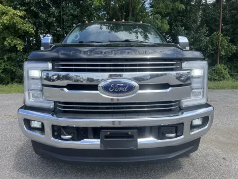 Photos of 2018 Ford F-250SD Lariat for sale in Grayson, KY at Pure Country Automotive