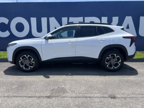 More photos of 2025 Chevrolet Trax LT at Pure Country Automotive, KY