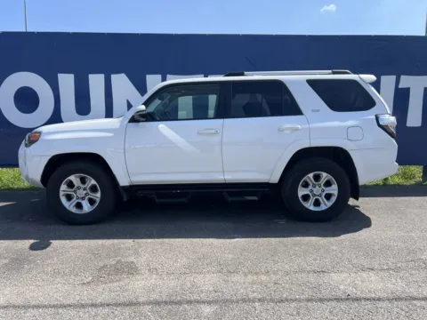 More photos of 2019 Toyota 4Runner SR5 at Pure Country Automotive, KY