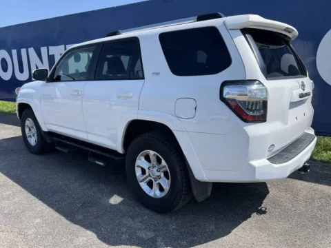 More photos of 2019 Toyota 4Runner SR5 at Pure Country Automotive, KY