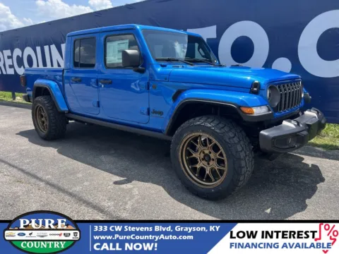 Blue 2025 Jeep Gladiator Nighthawk for sale in Grayson, KY