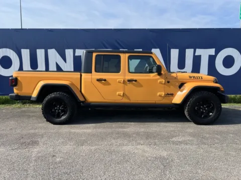 More photos of 2021 Jeep Gladiator Willys at Pure Country Automotive, KY