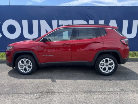 More photos of 2025 Jeep Compass Latitude at Pure Country Automotive, KY