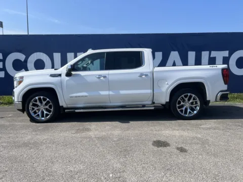 More photos of 2019 GMC Sierra 1500 SLT at Pure Country Automotive, KY