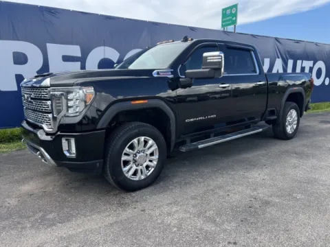 Another view of 2020 GMC Sierra 2500HD Denali for sale in Grayson, KY at Pure Country Automotive