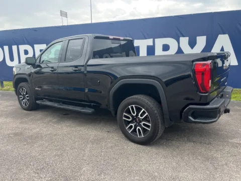 More photos of 2019 GMC Sierra 1500 AT4 at Pure Country Automotive, KY