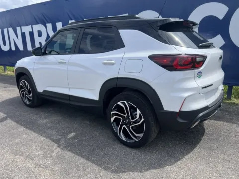 More photos of 2025 Chevrolet TrailBlazer RS at Pure Country Automotive, KY