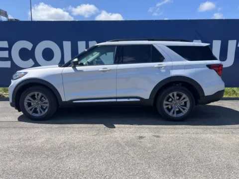 More photos of 2025 Ford Explorer Active at Pure Country Automotive, KY
