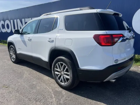 More photos of 2019 GMC Acadia SLE-2 at Pure Country Automotive, KY
