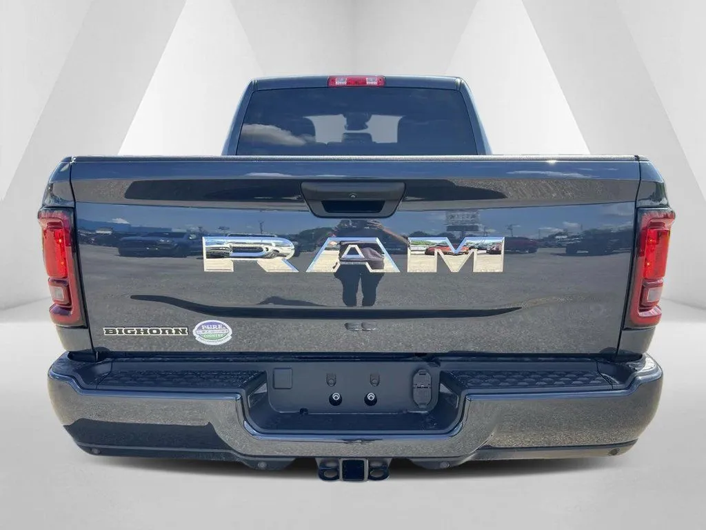 2025 RAM 2500 Big Horn - Photo 6