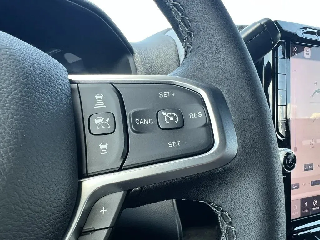 2025 RAM 2500 Big Horn - Photo 16