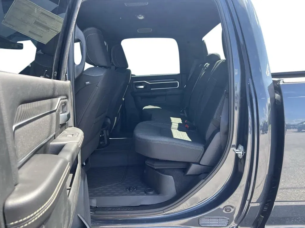 2025 RAM 2500 Big Horn - Photo 26