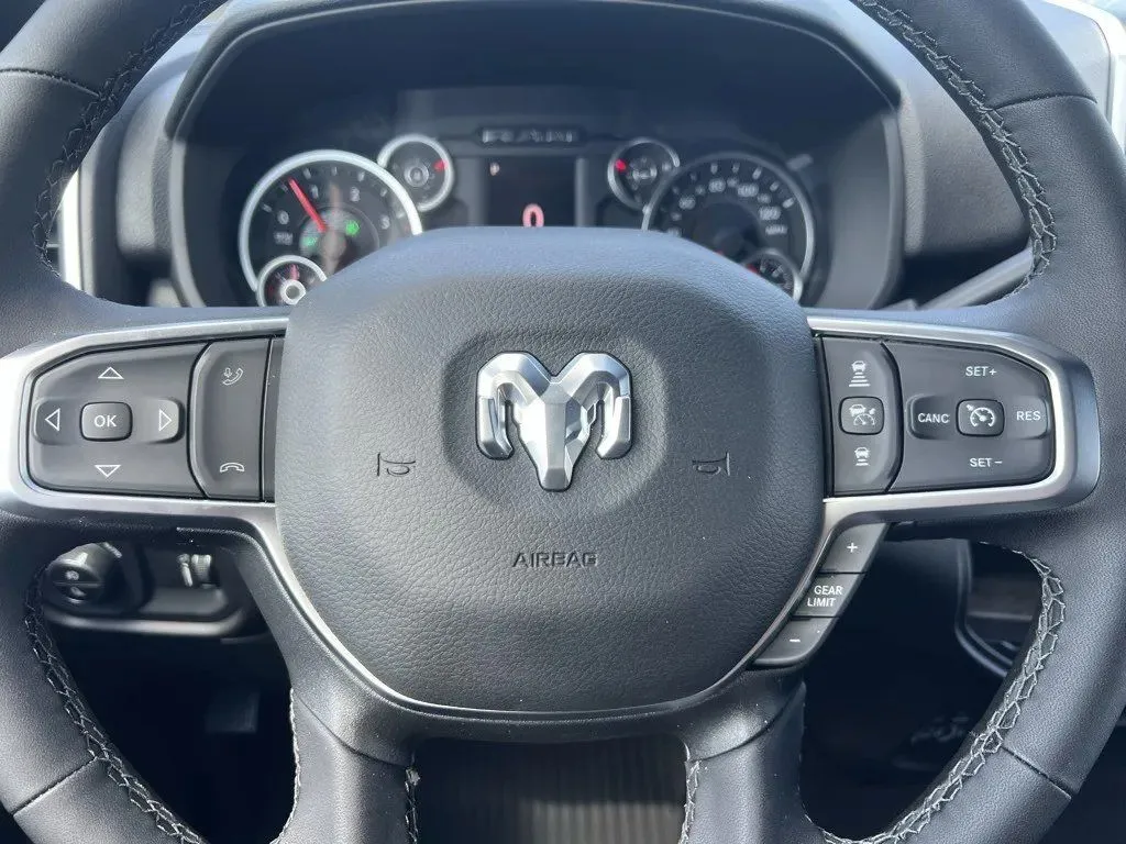 2025 RAM 2500 Big Horn - Photo 14