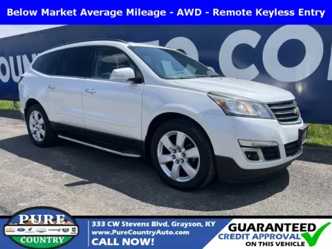 White 2017 Chevrolet Traverse LT for sale in Grayson, KY