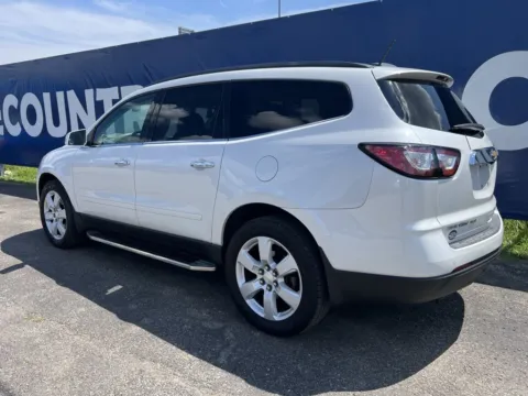 More photos of 2017 Chevrolet Traverse LT at Pure Country Automotive, KY