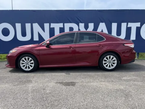 More photos of 2019 Toyota Camry LE at Pure Country Automotive, KY