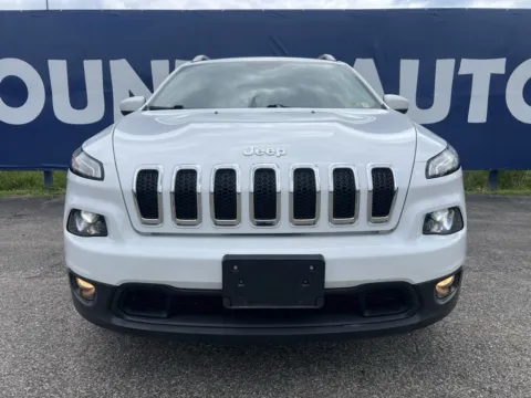 Photos of 2018 Jeep Cherokee Latitude Plus for sale in Grayson, KY at Pure Country Automotive
