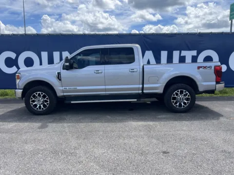 More photos of 2020 Ford F-350SD Lariat at Pure Country Automotive, KY