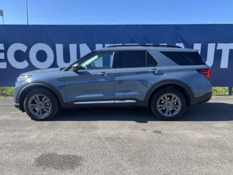 More photos of 2025 Ford Explorer Active at Pure Country Automotive, KY