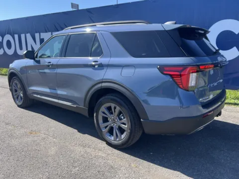 More photos of 2025 Ford Explorer Active at Pure Country Automotive, KY