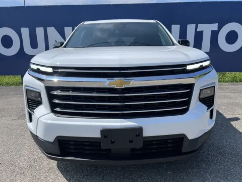 Photos of 2025 Chevrolet Traverse LT for sale in Grayson, KY at Pure Country Automotive