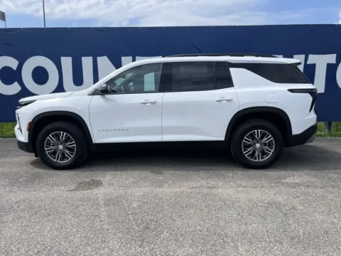 More photos of 2025 Chevrolet Traverse LT at Pure Country Automotive, KY