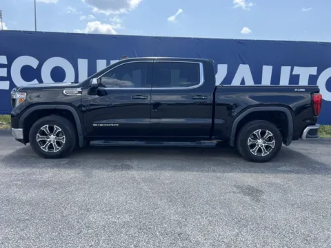 More photos of 2019 GMC Sierra 1500 SLE at Pure Country Automotive, KY