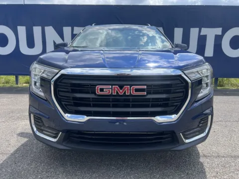Photos of 2022 GMC Terrain SLE for sale in Grayson, KY at Pure Country Automotive