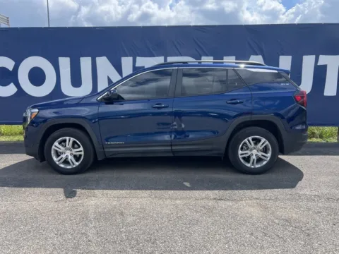 More photos of 2022 GMC Terrain SLE at Pure Country Automotive, KY