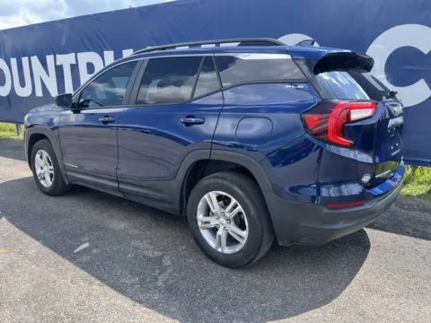 More photos of 2022 GMC Terrain SLE at Pure Country Automotive, KY