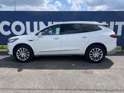 More photos of 2021 Buick Enclave Essence at Pure Country Automotive, KY