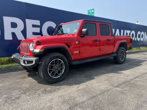Another view of 2020 Jeep Gladiator Overland for sale in Grayson, KY at Pure Country Automotive