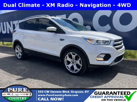 White 2019 Ford Escape Titanium for sale in Grayson, KY