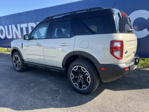 More photos of 2025 Ford Bronco Sport Outer Banks at Pure Country Automotive, KY