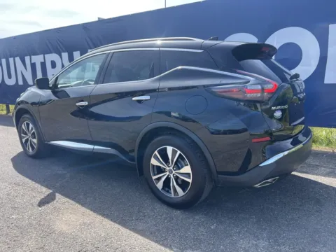 More photos of 2023 Nissan Murano SV at Pure Country Automotive, KY