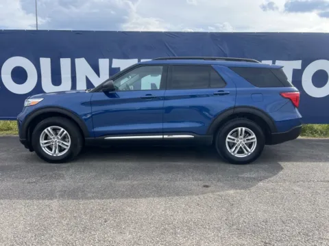 More photos of 2022 Ford Explorer XLT at Pure Country Automotive, KY