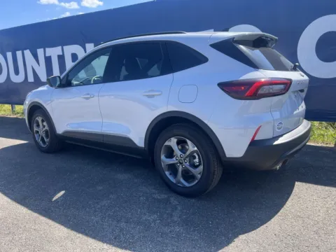 More photos of 2025 Ford Escape ST-Line at Pure Country Automotive, KY