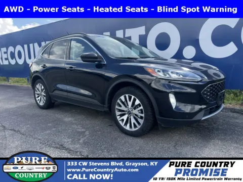 Black 2022 Ford Escape Titanium for sale in Grayson, KY