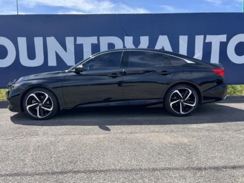 More photos of 2022 Honda Accord Sport at Pure Country Automotive, KY