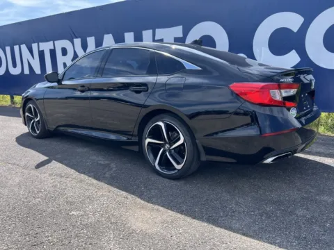 More photos of 2022 Honda Accord Sport at Pure Country Automotive, KY
